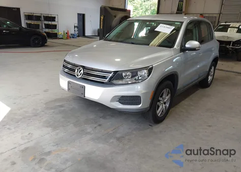 2013 Volkswagen Tiguan S из США, поврежденный, VIN WVGAV3AX8DW625733